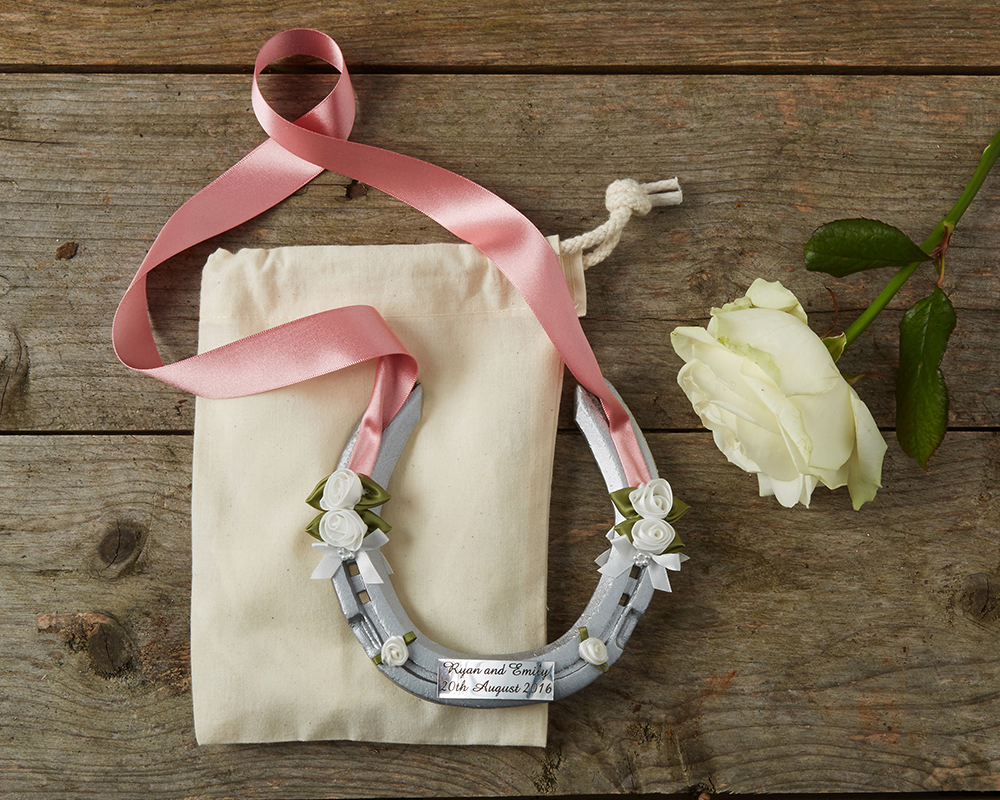 Single Ribbon Wedding Horseshoe WeddingHorseShoes